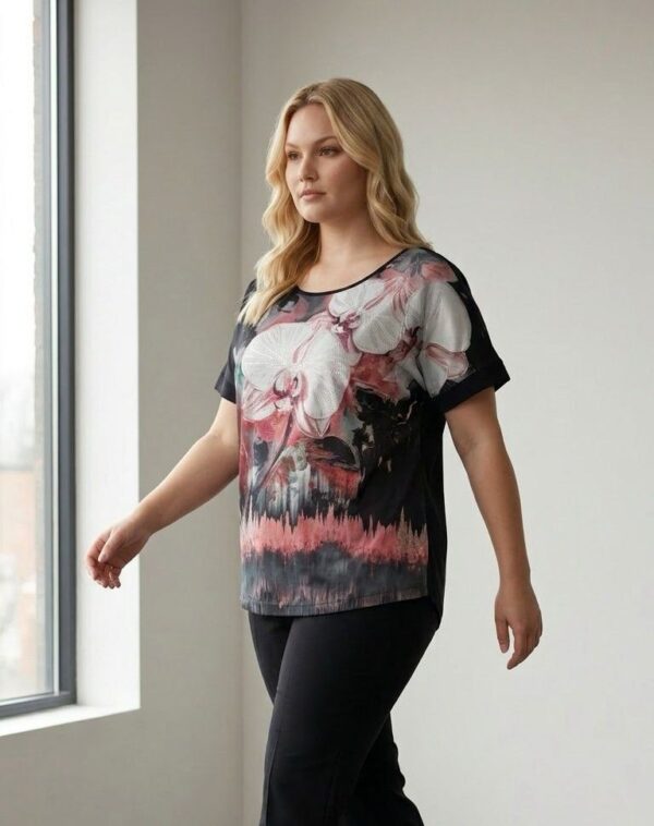 Premium Artistic Print Blouse - Wholesale Fashion Premium Artistic Print Blouse - Wholesale Fashion