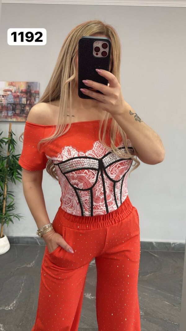Women's Graphic Crop Top & Wide Leg Pants Set Women's Graphic Crop Top & Wide Leg Pants Set