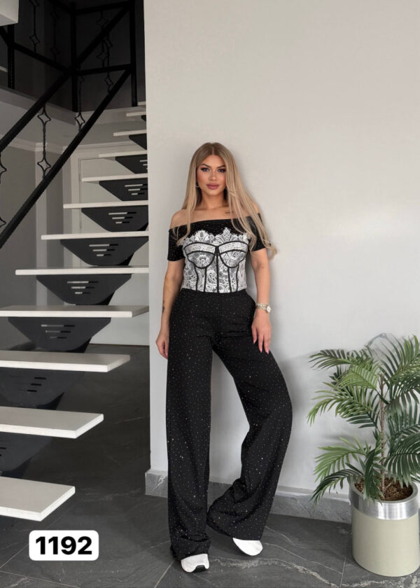 Women's Graphic Crop Top & Wide Leg Pants Set Women's Graphic Crop Top & Wide Leg Pants Set