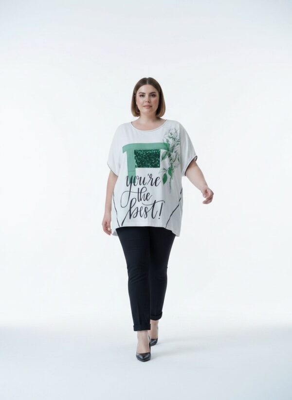 LAVELINA3181 Premium Graphic Blouse