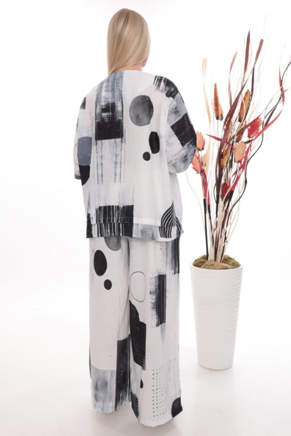 Abstract Print Two-Piece Set - Premium Wholesale Fashion