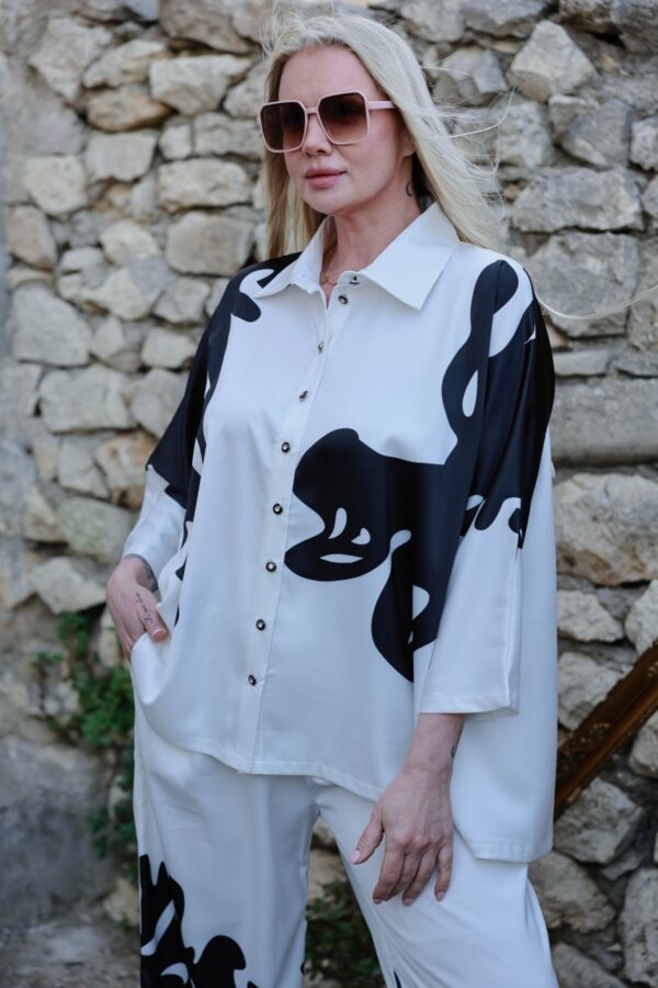 Monochrome Abstract Top & Bottom Set Monochrome Abstract Top & Bottom Set