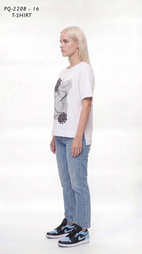 Premium Graphic T-Shirt with Floral Line Art Design Premium Graphic T-Shirt with Floral Line Art Design