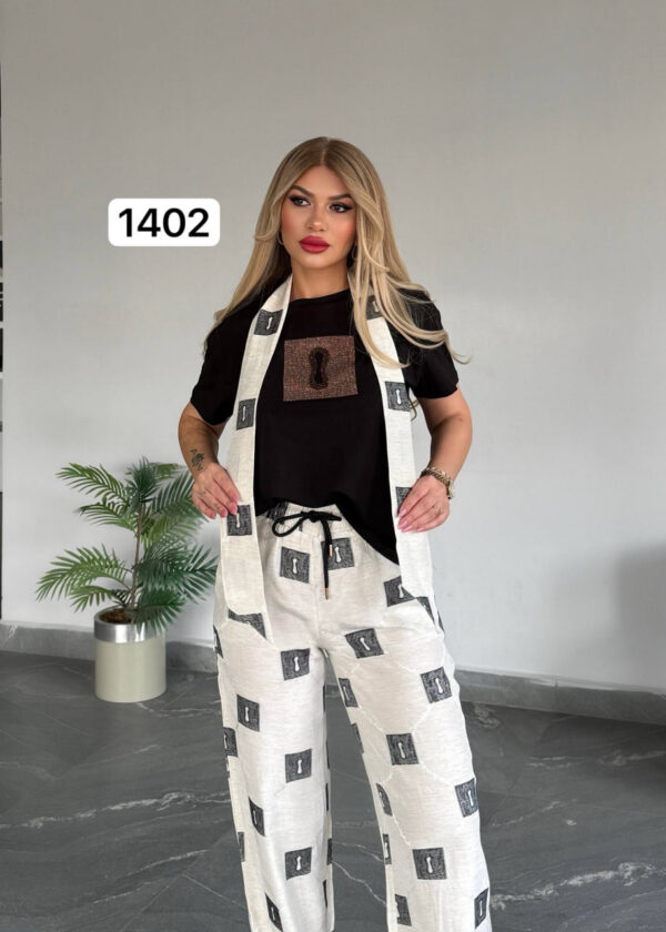 Premium Beige Loungewear Set - Top & Bottom Collection Premium Beige Loungewear Set - Top & Bottom Collection
