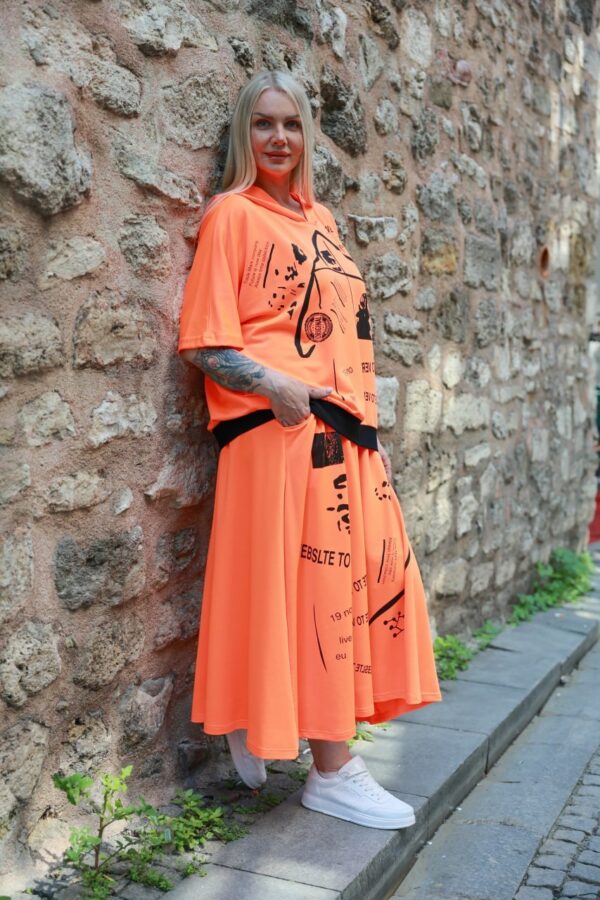 Wholesale Neon Graffiti Print Hoodie & Skirt Set Wholesale Neon Graffiti Print Hoodie & Skirt Set