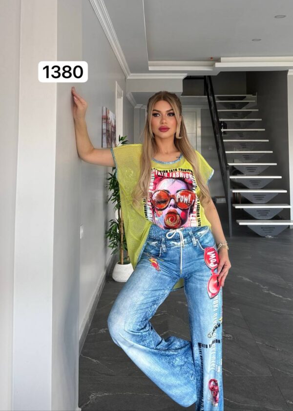 TATU1380 Premium Two-Piece Set - Graphic Top & Designer Jeans TATU1380 Premium Two-Piece Set - Graphic Top & Designer Jeans