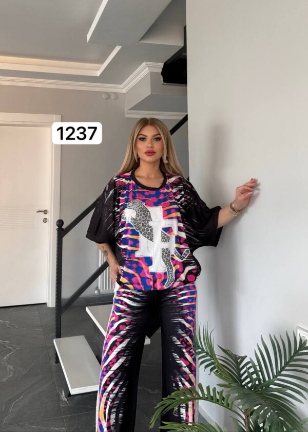 TATU1237 Vibrant Two-Piece Set TATU1237 Vibrant Two-Piece Set