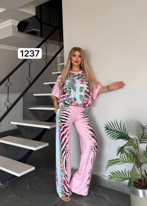 TATU1237 Vibrant Two-Piece Set TATU1237 Vibrant Two-Piece Set