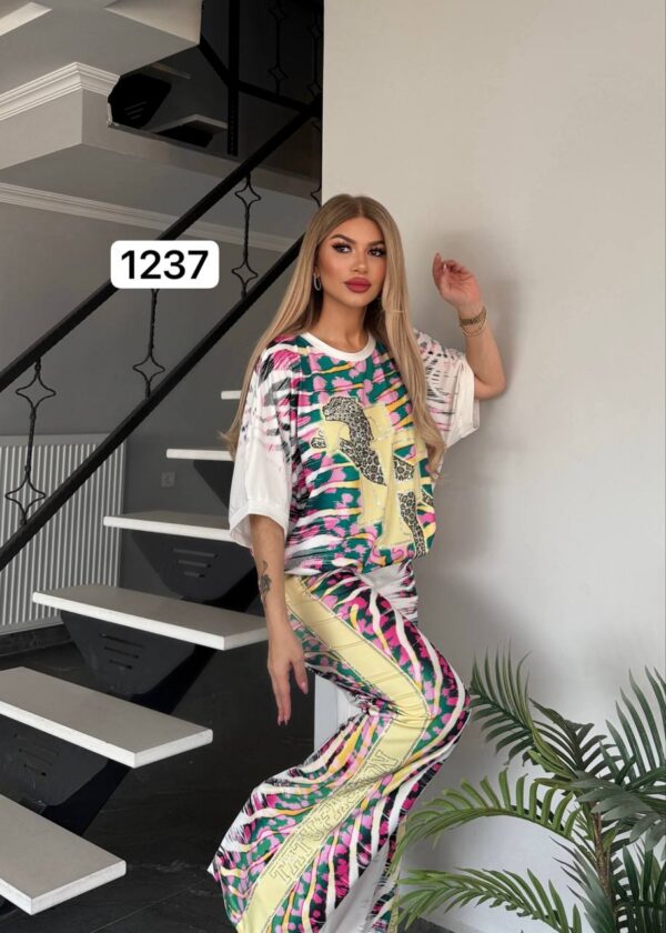 TATU1237 Vibrant Two-Piece Set TATU1237 Vibrant Two-Piece Set