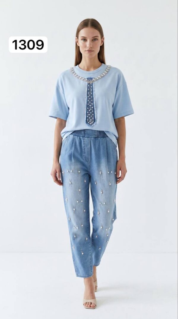 TATU1309 Premium Two-Piece Set - Decorative Top & Embellished Denim Bottoms TATU1309 Premium Two-Piece Set - Decorative Top & Embellished Denim Bottoms
