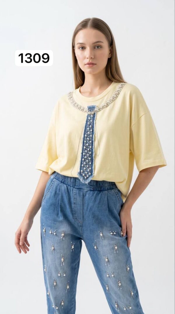 TATU1309 Premium Two-Piece Set - Decorative Top & Embellished Denim Bottoms TATU1309 Premium Two-Piece Set - Decorative Top & Embellished Denim Bottoms