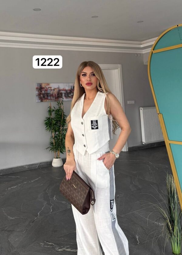 Premium Velvet Crop Vest & Wide-Leg Trousers Set Premium Velvet Crop Vest & Wide-Leg Trousers Set