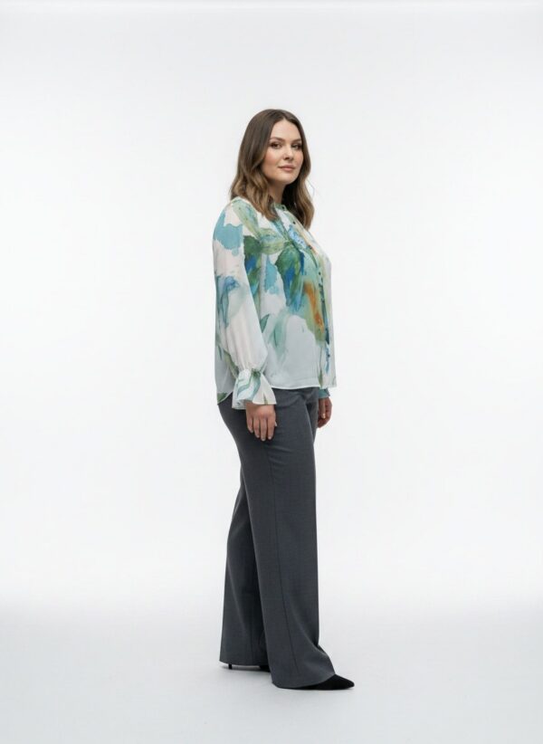 Premium Floral Print Shirt - Wholesale Blouse 44-48 Premium Floral Print Shirt - Wholesale Blouse 44-48