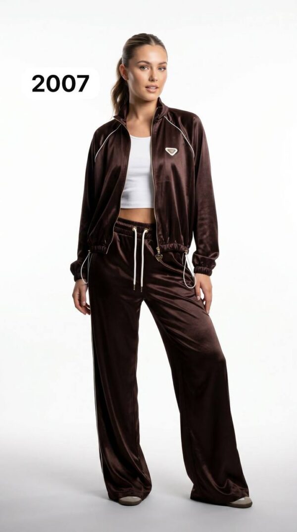 TATU2007 White Athletic Tracksuit Set TATU2007 White Athletic Tracksuit Set
