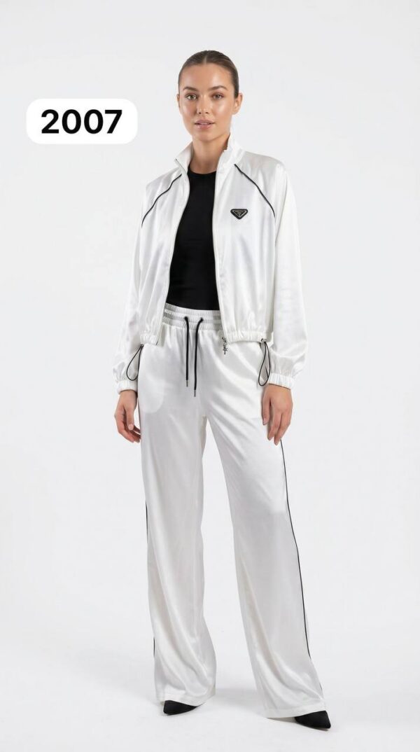 TATU2007 White Athletic Tracksuit Set TATU2007 White Athletic Tracksuit Set