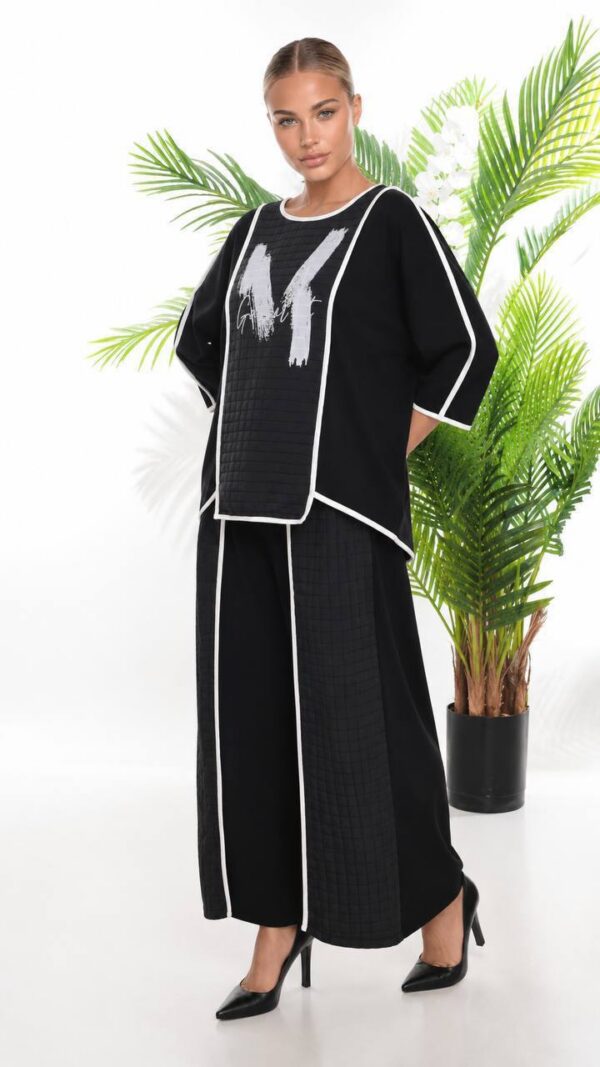 tg_88ecc64a19be332e Black Textured Two-Piece Set with White Trim