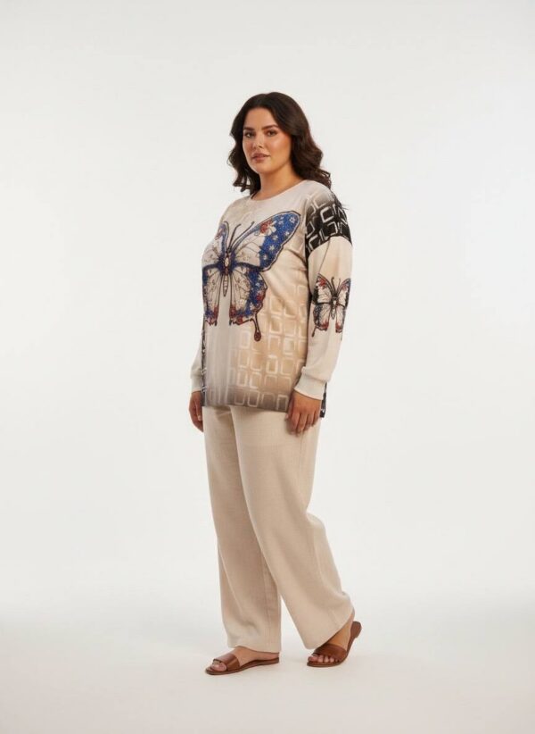 tg_fd41817300909f1b Premium Butterfly Print Blouse - Sizes 44-48