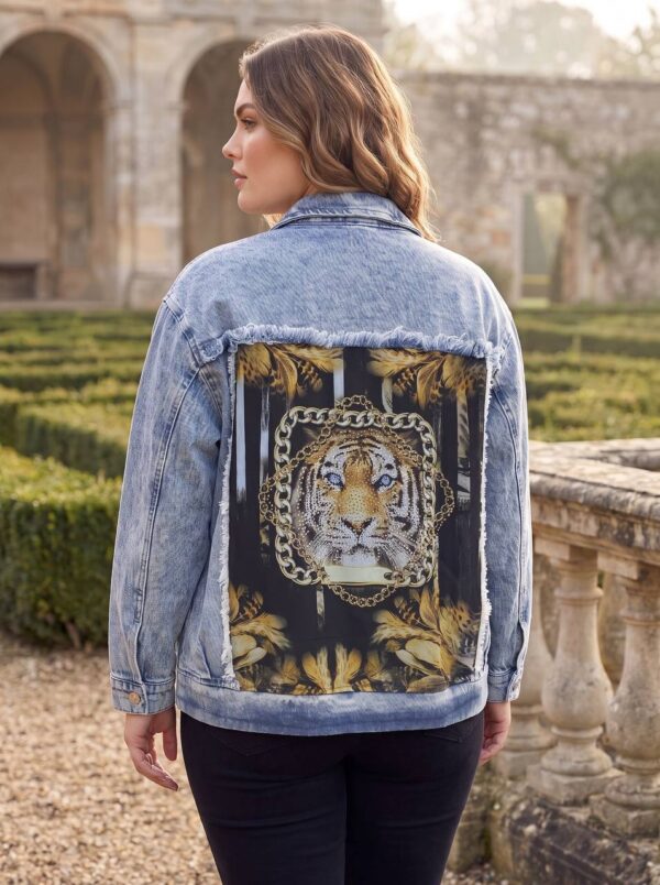 tg_b440d74219b666be Premium Denim Jacket with Tiger Graphic Print